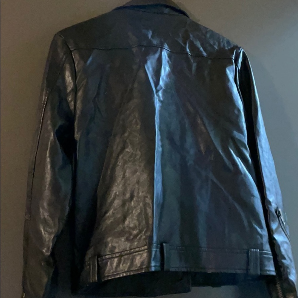 Jacket - Picture 2 of 3